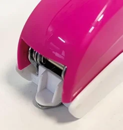 ARDA - MINI CUCITRICE CON 1000 PUNTI ASSORTITI: vendita online ARDA - MINI CUCITRICE CON 1000 PUNTI ASSORTITI in offerta