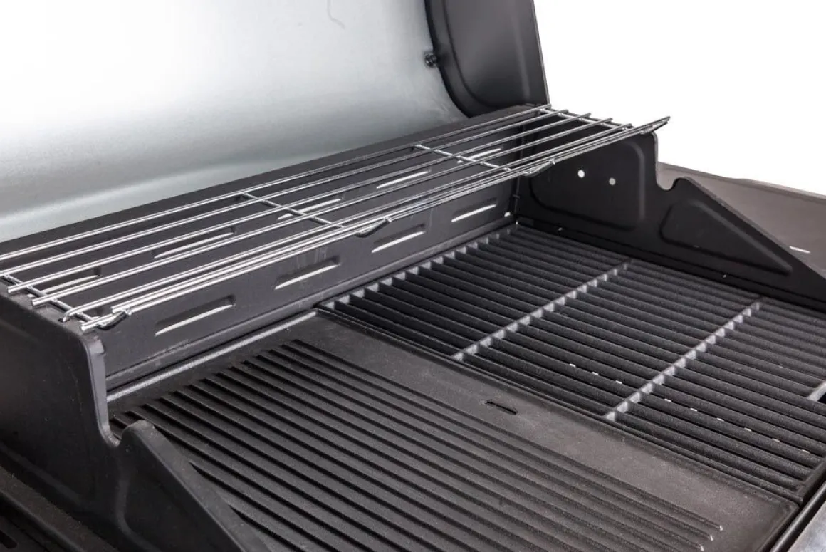 Barbecue a gas: barbecue quattro fuochi in inox