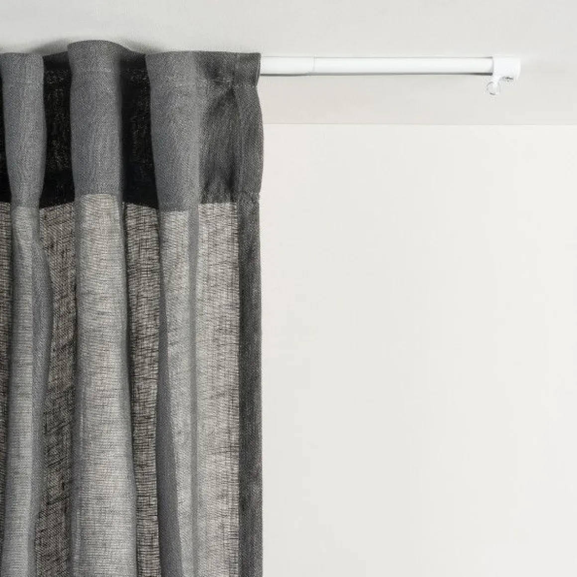 BINARIO BASICO ESTENSIBILE PER TENDE 120-210CM BIANCO: vendita online BINARIO BASICO ESTENSIBILE PER TENDE 120-210CM BIANCO in offerta