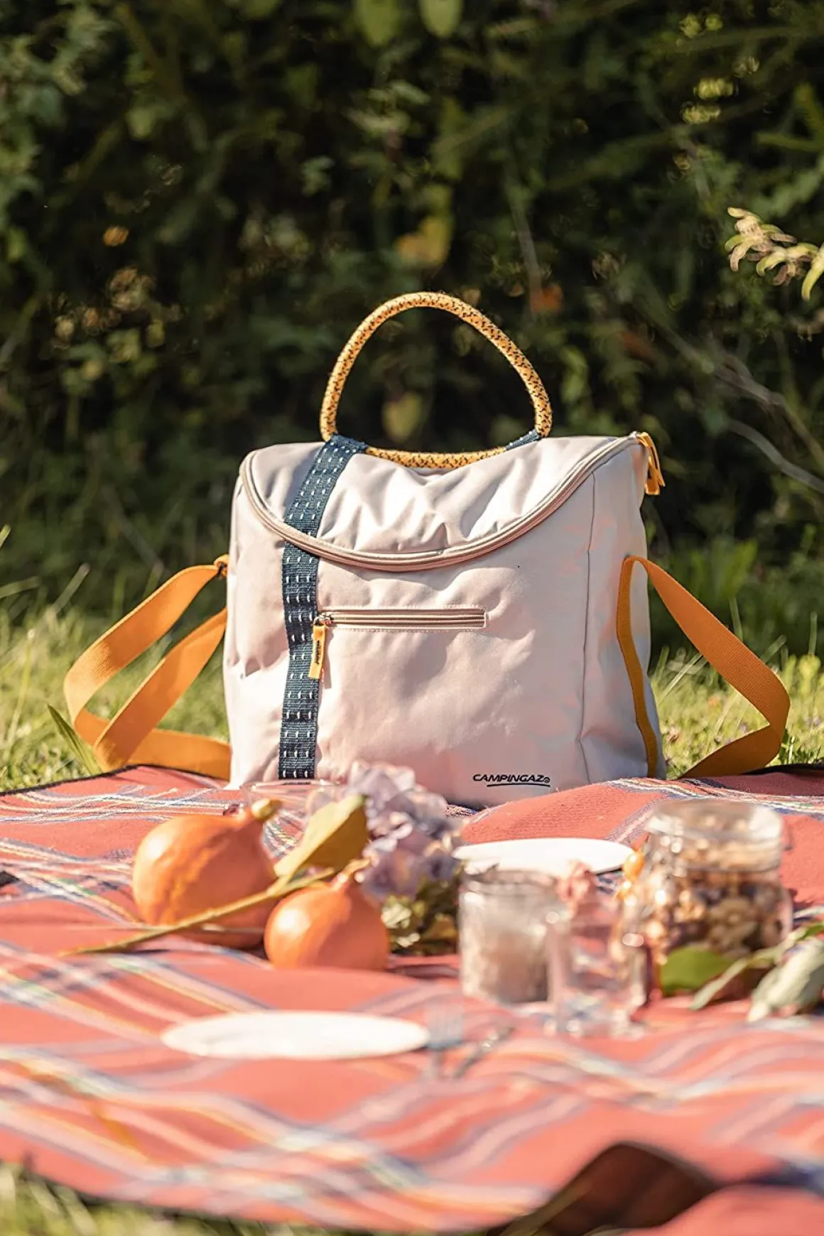 CAMPINGAZ - BORSA TERMICA JASMIN MAXIMAX 17LT 33X20 H.30CM BIANCA: vendita online CAMPINGAZ - BORSA TERMICA JASMIN MAXIMAX 17LT 33X20 H.30CM BIANCA in offerta
