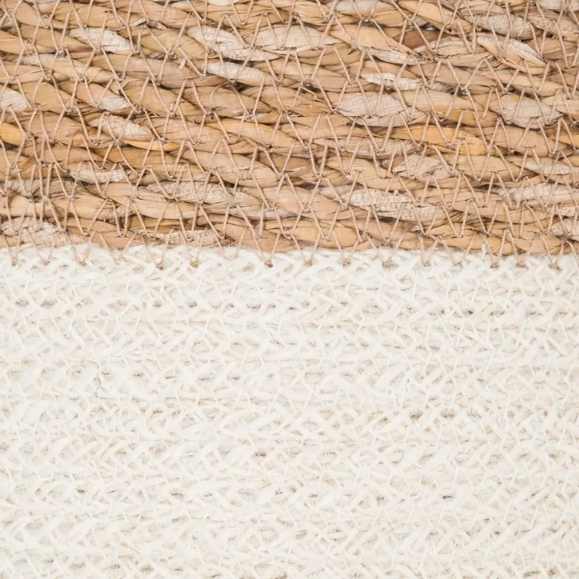 CESTO IN BAMBO PANNA/NATURALE D 24 H 24.5CM: vendita online CESTO IN BAMBO PANNA/NATURALE D 24 H 24.5CM in offerta