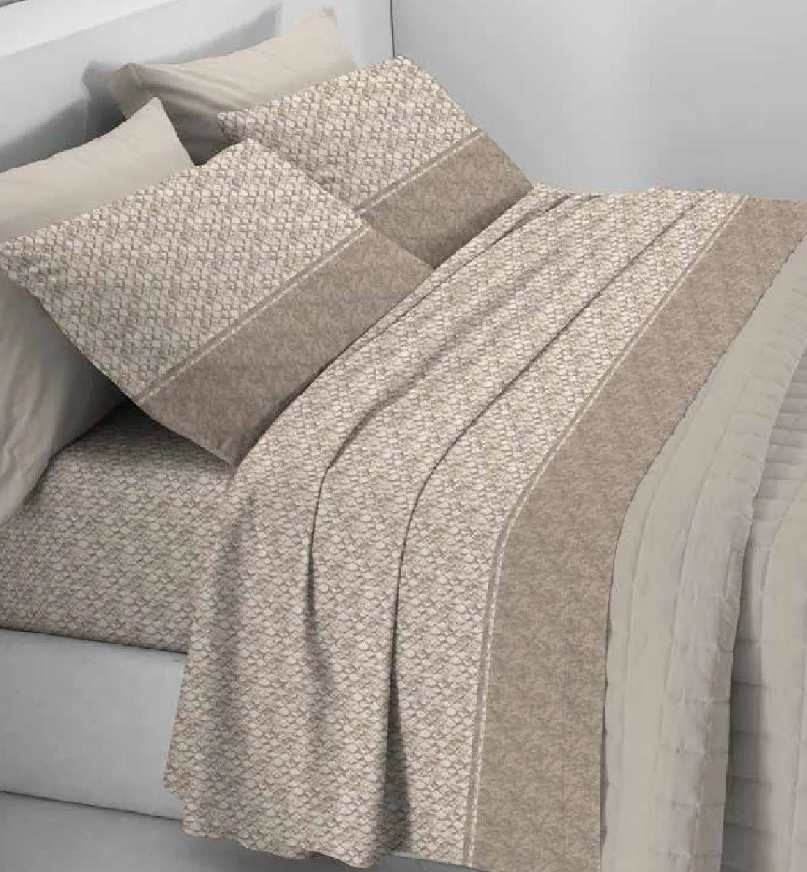 COMPLETO LETTO MATRIMONIALE IN FLANELLA NUVOLA EXPRESS ASS.: vendita online COMPLETO LETTO MATRIMONIALE IN FLANELLA NUVOLA EXPRESS ASS. in offerta