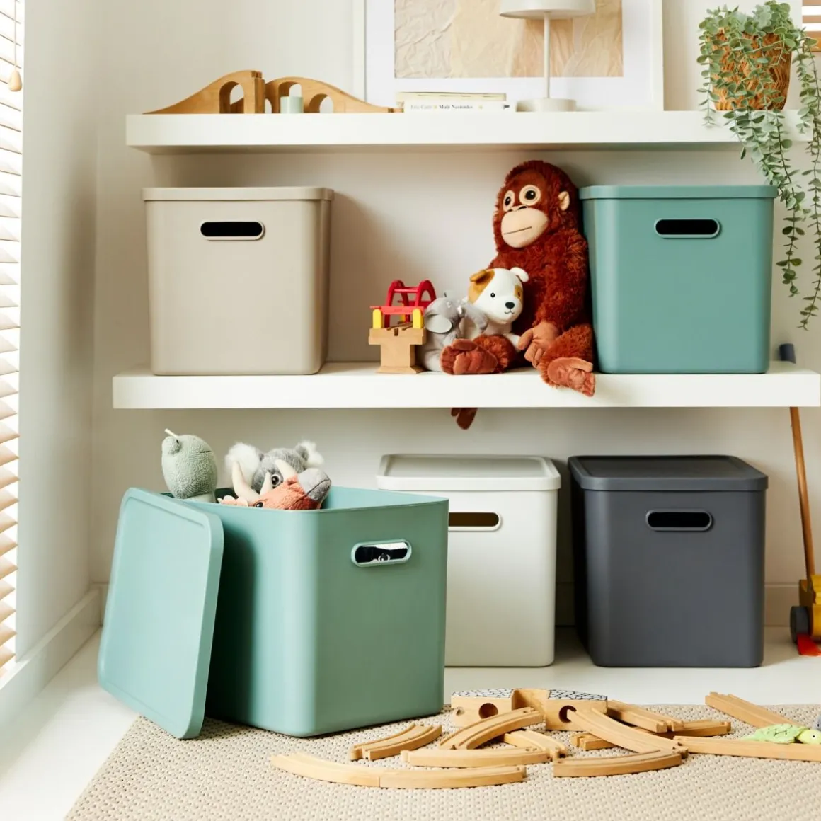 CONTENITORE MULTI BOX ALBULA LIGHT VISCHIO VERDE 37X29 H. 29.5CM 27LT: vendita online CONTENITORE MULTI BOX ALBULA LIGHT VISCHIO VERDE 37X29 H. 29.5CM 27LT in offerta