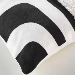 FODERA PER CUSCINO MIRADE NERO CM 40X40 PELO LUNGO BIANCO/NERO: vendita online FODERA PER CUSCINO MIRADE NERO CM 40X40 PELO LUNGO BIANCO/NERO in offerta