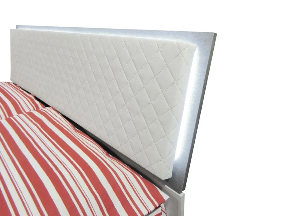 Letto matrimoniale MILA con contenitore in frassino bianco e cemento