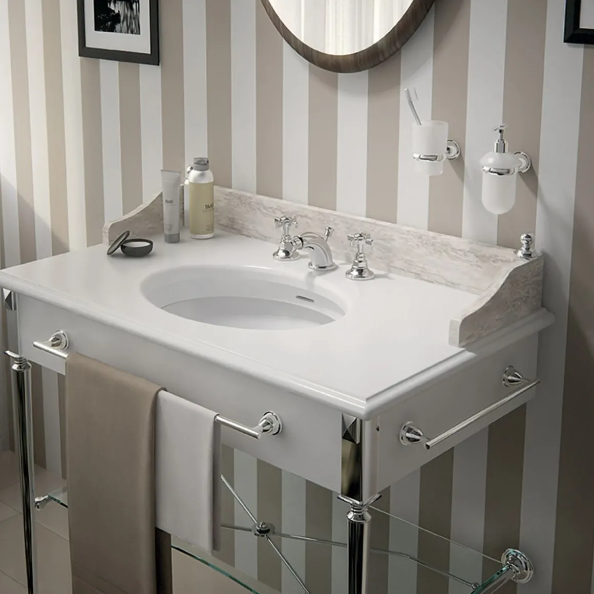 LINEA GENZIANA - DOSASAPONE BIANCO SATINATO E CROMO
