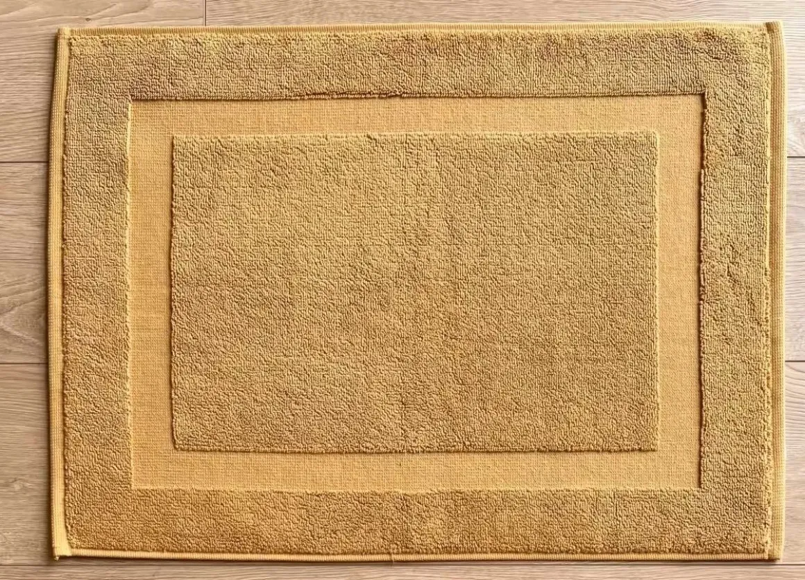 LINEA SOLID - TAPPETO BAGNO 50X70 CM OCRA: vendita online LINEA SOLID - TAPPETO BAGNO 50X70 CM OCRA in offerta