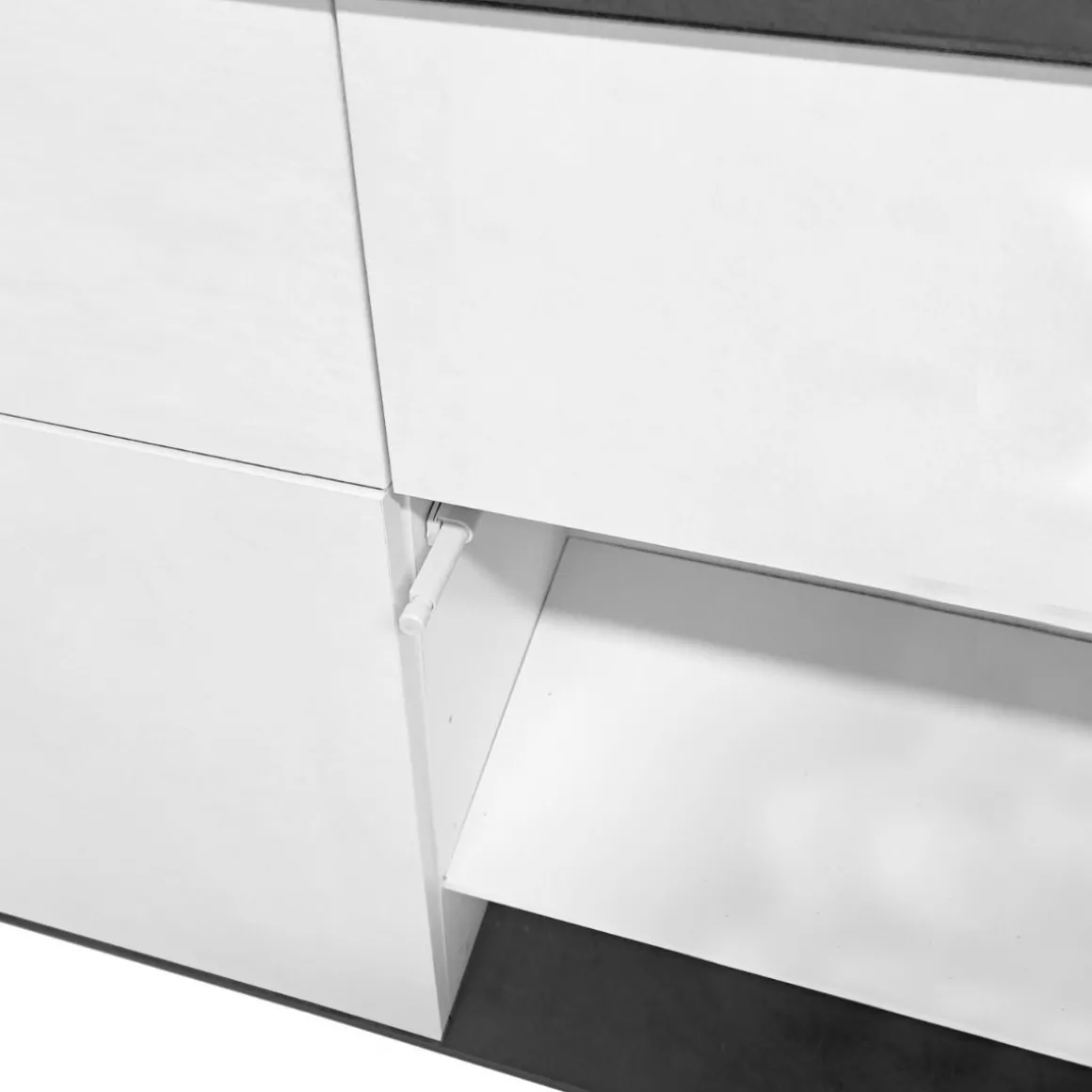 MOBILE 3 ANTE E 3 CASSETTI OSSIDO NERO E BIANCO: vendita online MOBILE 3 ANTE E 3 CASSETTI OSSIDO NERO E BIANCO in offerta