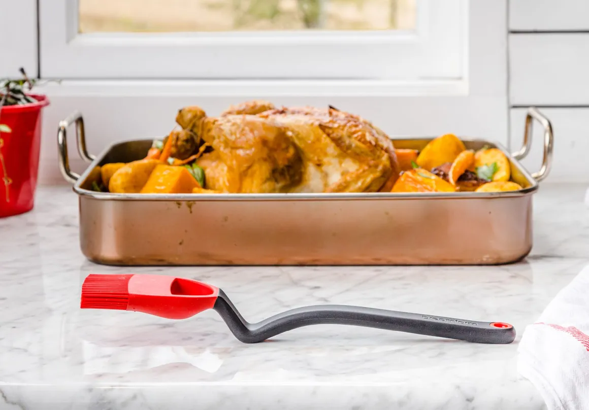PENNELLO DA CUCINA LINEA BRIZZLE IN SILICONE ROSSO E NERO