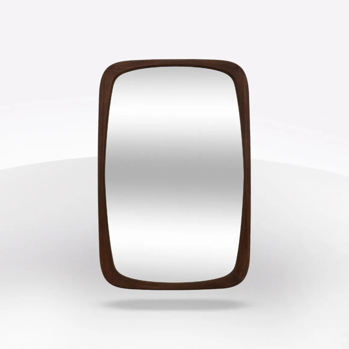 SPECCHIO KEIRA CORNICE EFFETTO LEGNO MARRONE 65X43CM: vendita online SPECCHIO KEIRA CORNICE EFFETTO LEGNO MARRONE 65X43CM in offerta