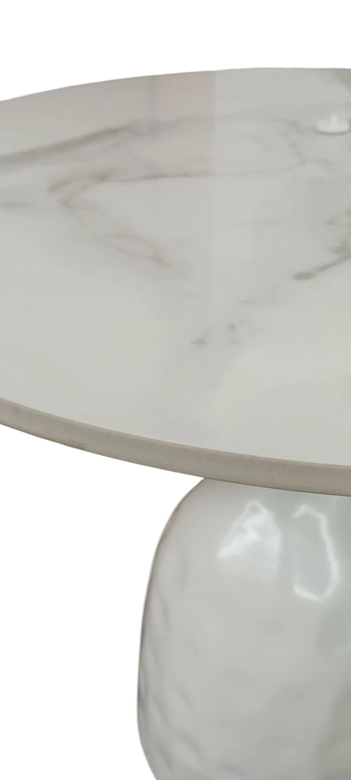 TAVOLINO DIAM. CM 50 H.53 IN METALLO E PIANO CERAMICA EFFETTO MARMO BIANCO in vendita online