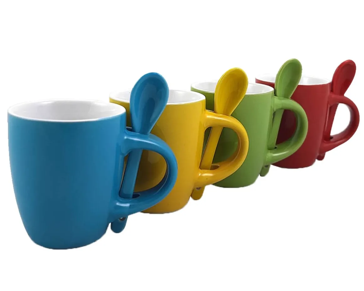 Tazzine da caffè con cucchiaino