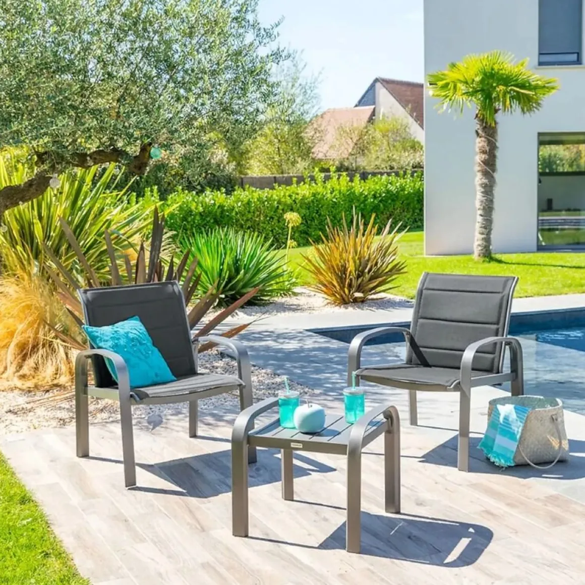 Vendita online di SALOTTO DA GIARDINO ELYN ALLUMINIO E TEXTILENE ANTRACITE