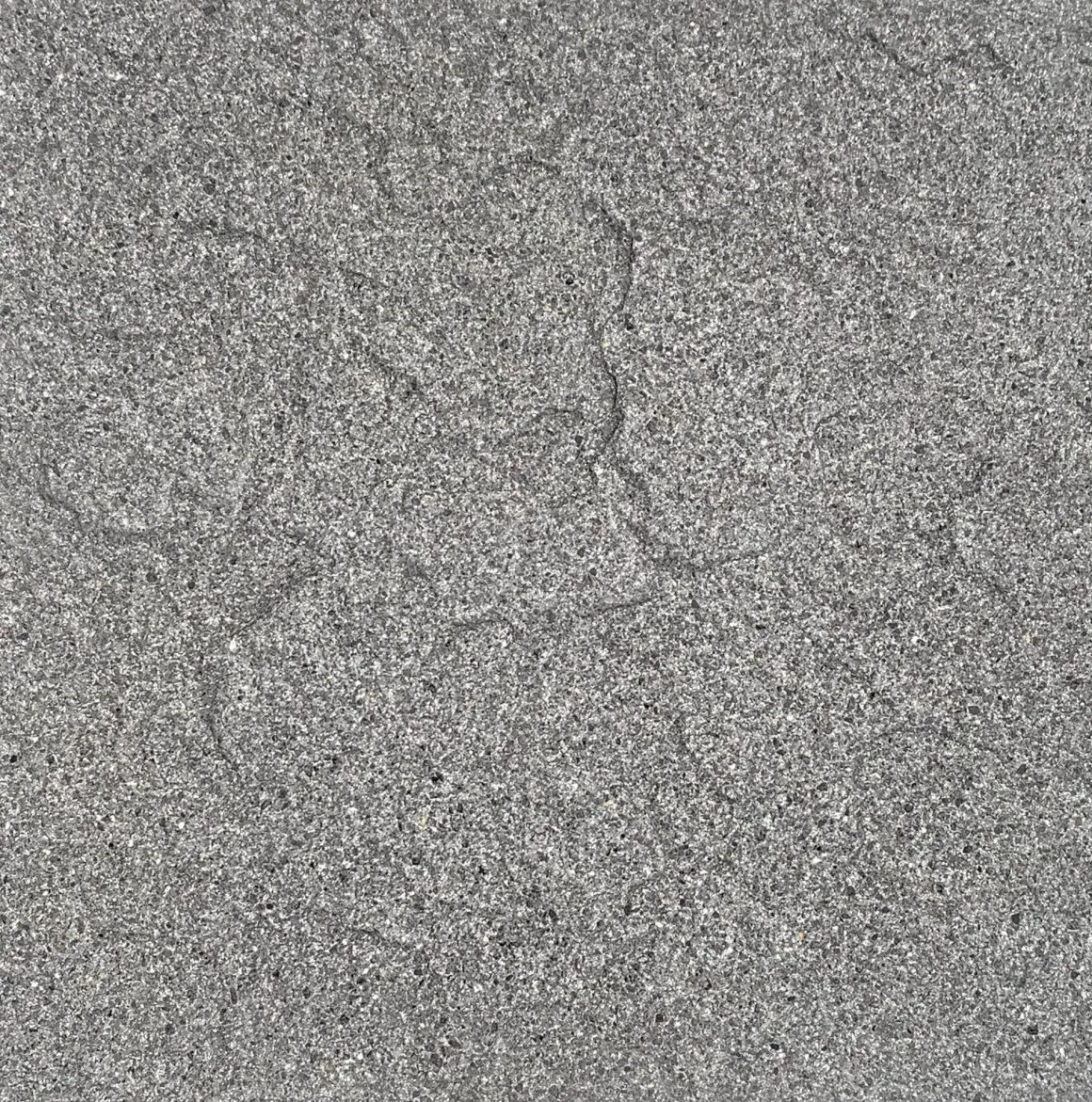Vendita online di MATTONELLA CM 50X50 CEMENTO ROCCIA ANTRACITE GRIGIO
