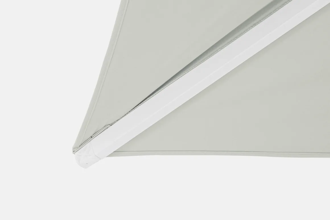 Vendita online di OMBRELLONE A BRACCIO MOD. EDEN MT 4X4 BIANCO