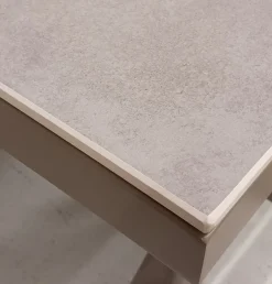 Vendita online di SET TAVOLO + 6 SEDIE IN ALLUMINIO TORTORA E PVC EFFETTO LEGNO NATURALE