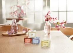 YANKEE CANDLE - CANDELA VOTIVE IN VETRO TROPICAL BREEZE: vendita online YANKEE CANDLE - CANDELA VOTIVE IN VETRO TROPICAL BREEZE in offerta