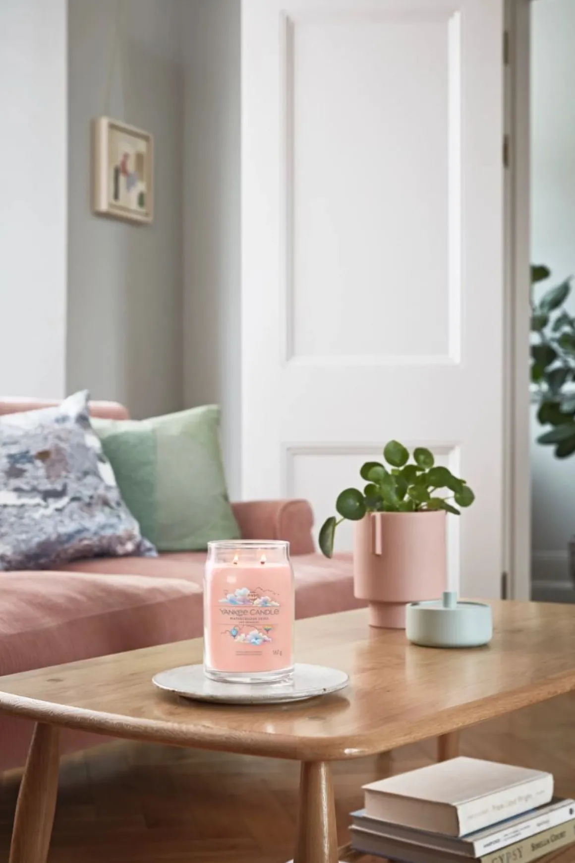 YANKEE CANDLE - GIARA GRANDE 2 STOPPINI WATERCOLOUR SKIES: vendita online YANKEE CANDLE - GIARA GRANDE 2 STOPPINI WATERCOLOUR SKIES in offerta