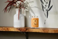 YANKEE CANDLE - GIARA GRANDE 2 STOPPINI SPICED BANANA BREAD: vendita online YANKEE CANDLE - GIARA GRANDE 2 STOPPINI SPICED BANANA BREAD in offerta